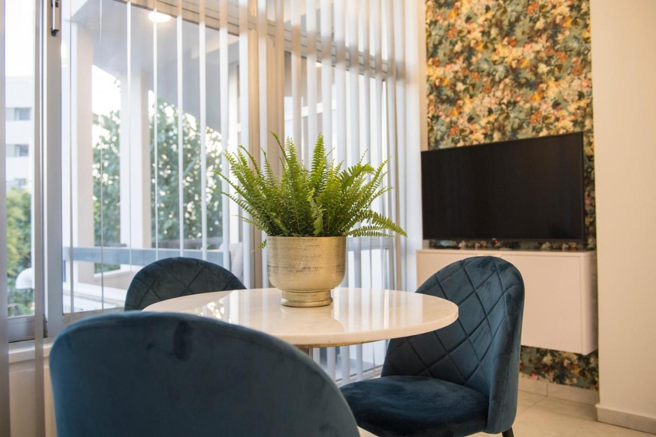 ניקוסיה Skin Suites-Luxury Living מראה חיצוני תמונה