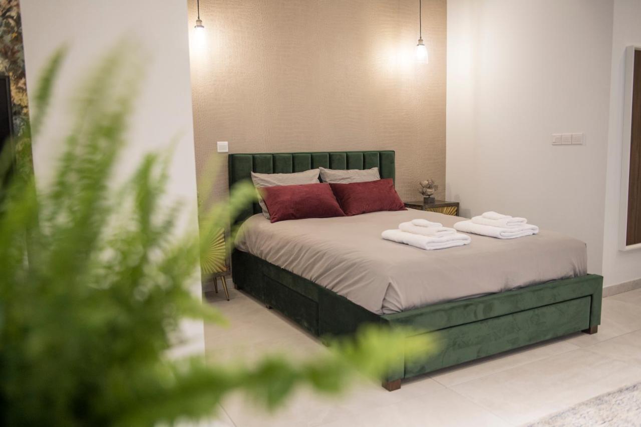 ניקוסיה Skin Suites-Luxury Living מראה חיצוני תמונה