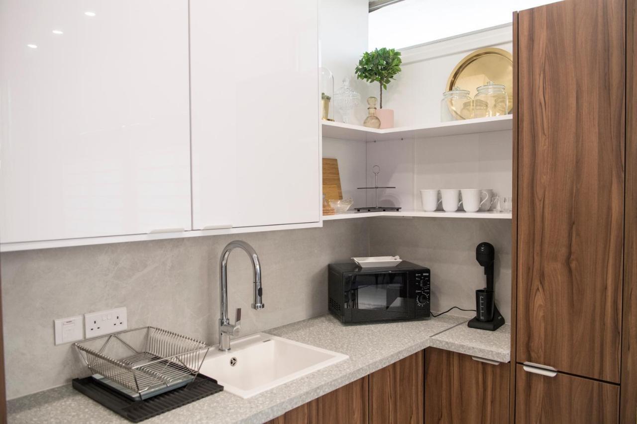 ניקוסיה Skin Suites-Luxury Living מראה חיצוני תמונה